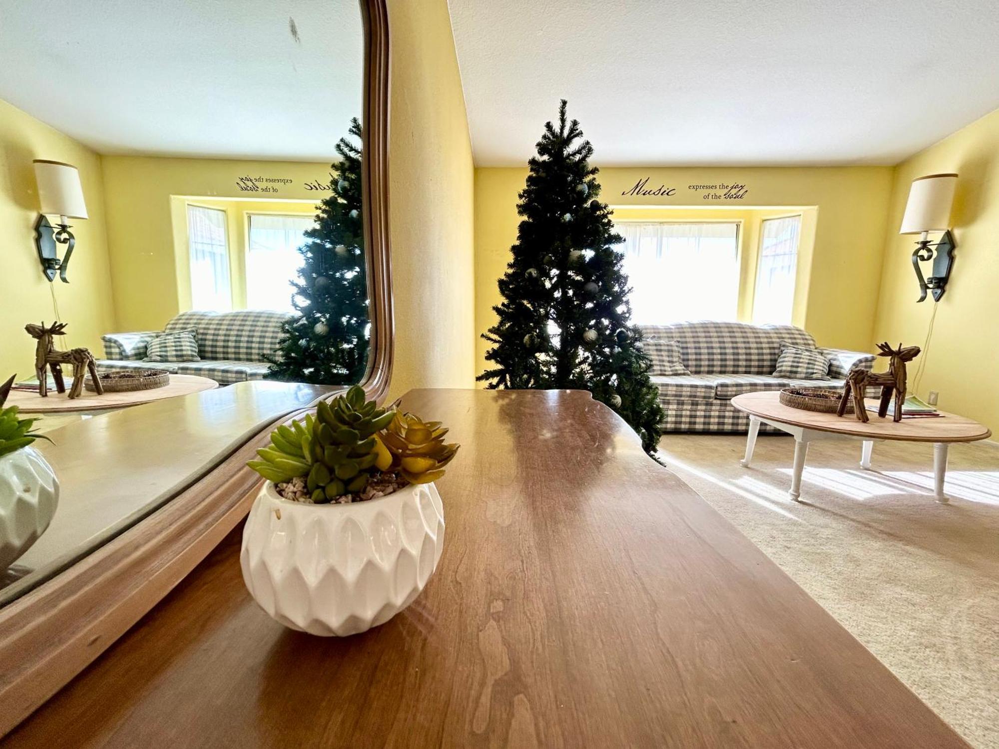 Festive Haven Room Hemet Esterno foto